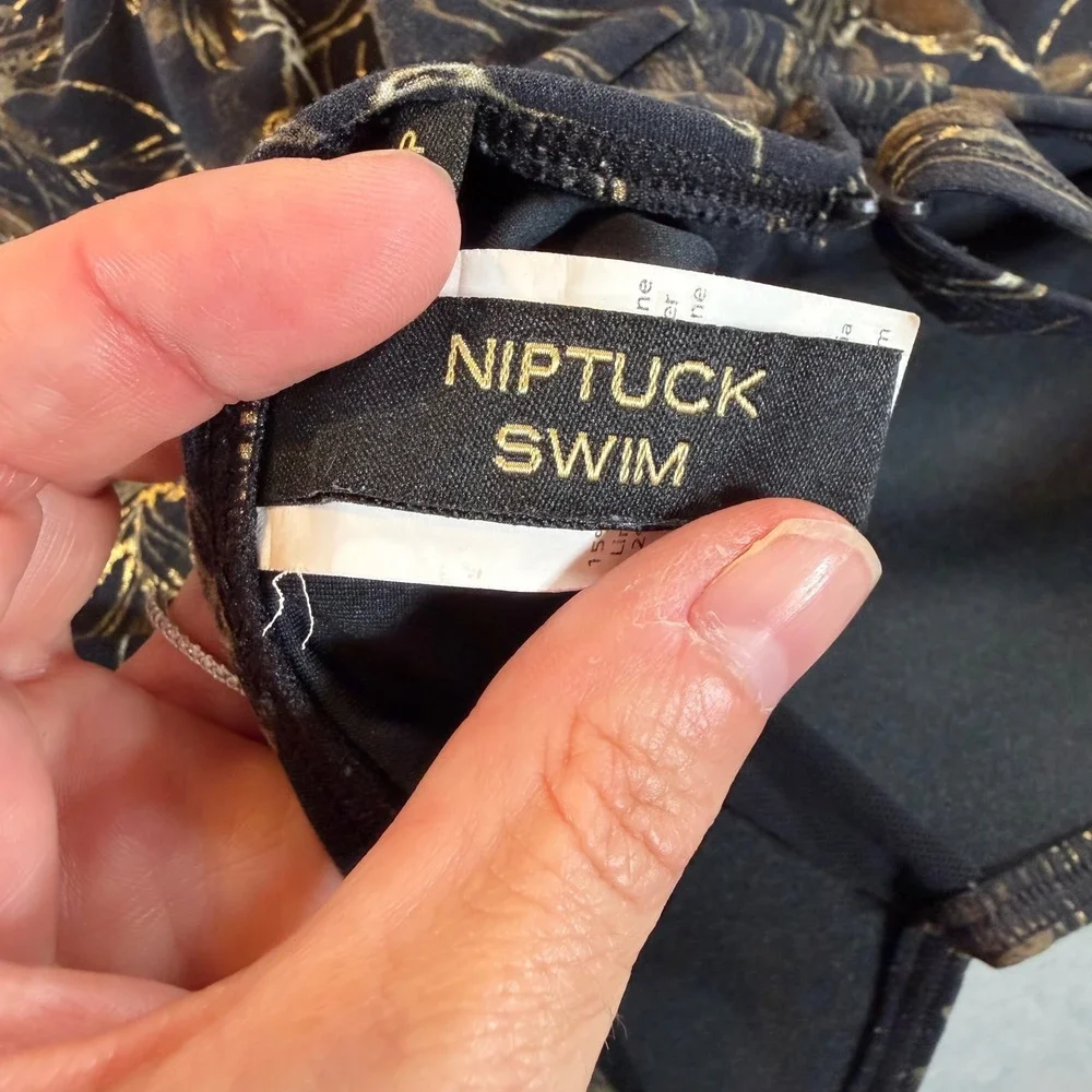 Niptuck Swim Black Gold Foil Floral Rouching One Piece Swimsuit‎ Cup Size 8